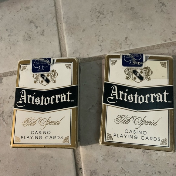 Vintage casino cards Aristorat 2 pc - Picture 1 of 3